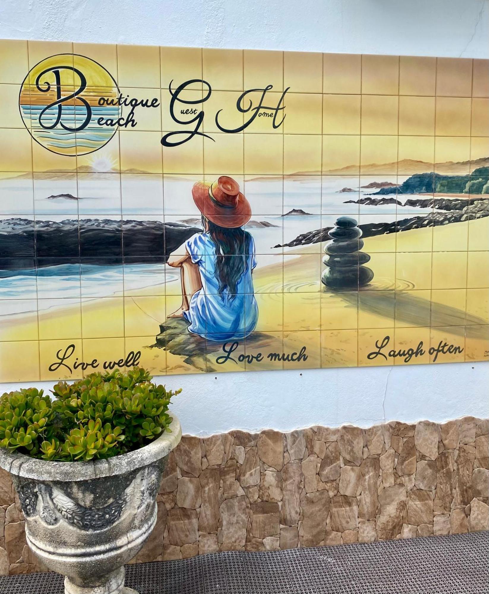 Live, Laugh, Love Beach Guest Home With Ac Madalena  Eksteriør billede